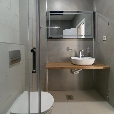 Home Art Apartments Szkopje Kültér fotó